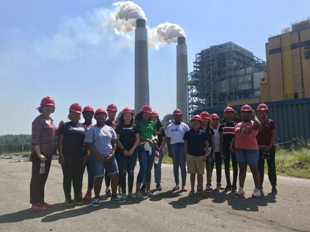 Crosby Scholars receives 10,000 from Duke Energy to